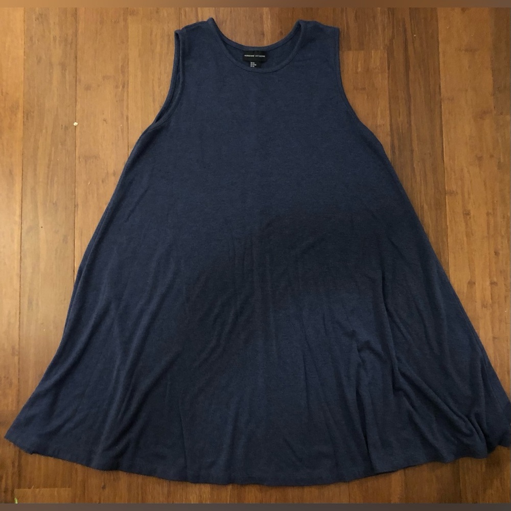 Dress SLEEVELESS BOHO SHIFT TRAPEZE SWING M Rayon Stretc Adrienne Vittadini Soft